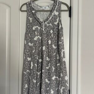 LOFT Monochrome Floral Sleeveless Dress
